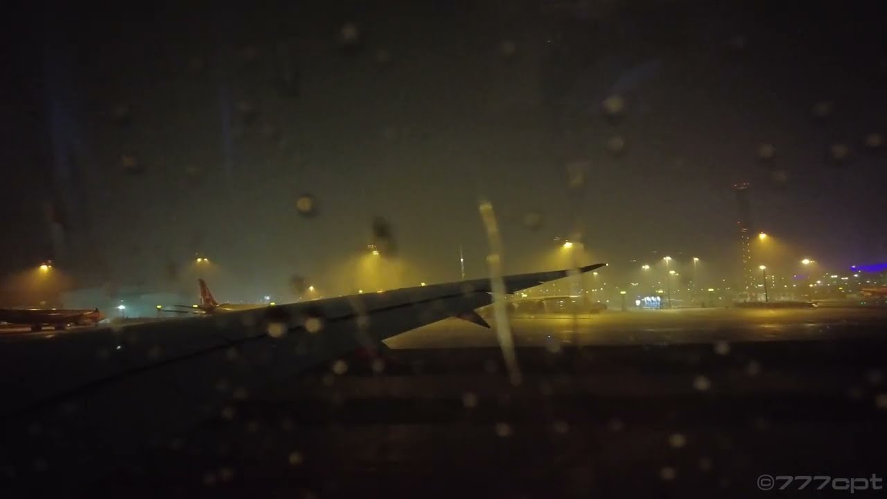 Etihad  |  EY407  |  787-9  |  Stormy Departure Bangkok