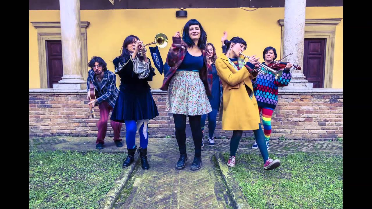 España Circo Este - Camilita