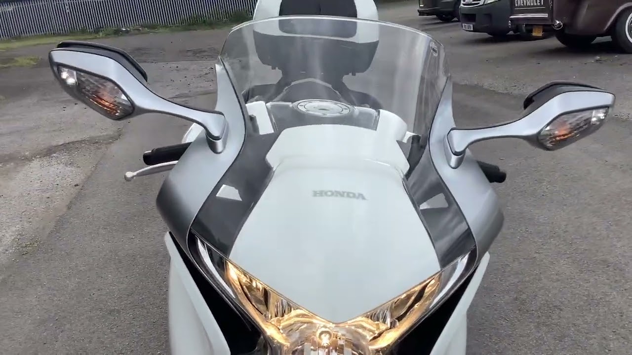 UPJ MOTORSPORT HONDA VFR 1200 FD-A auto DCT 2012 61 reg 18k £3200