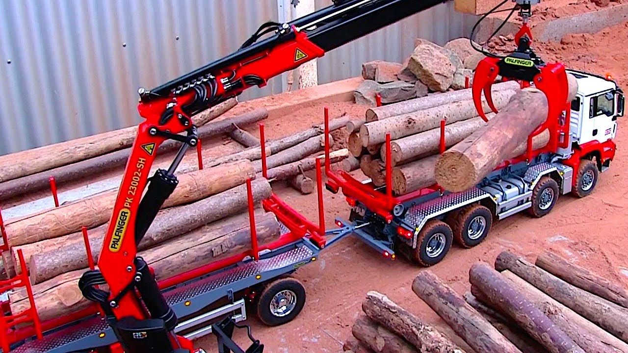 AWESOME RC TRUCK ScaleART PALFINGER crane SPECIAL at the Constructionworld in GERMANY
