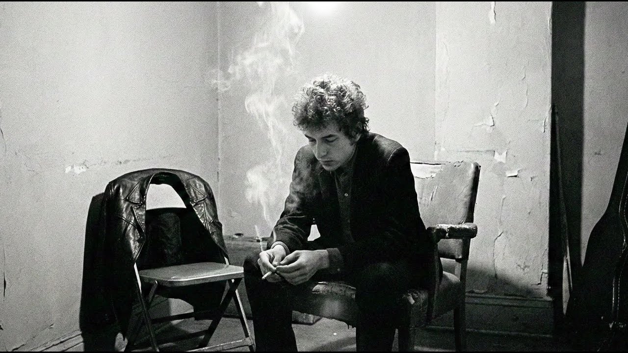Bob Dylan Was Quietly Falling Apart in 1966 — Nobody Saw It