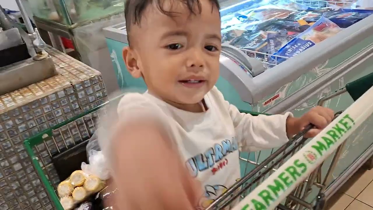 ELZIO ANTER UWA KE SUPERMARKET