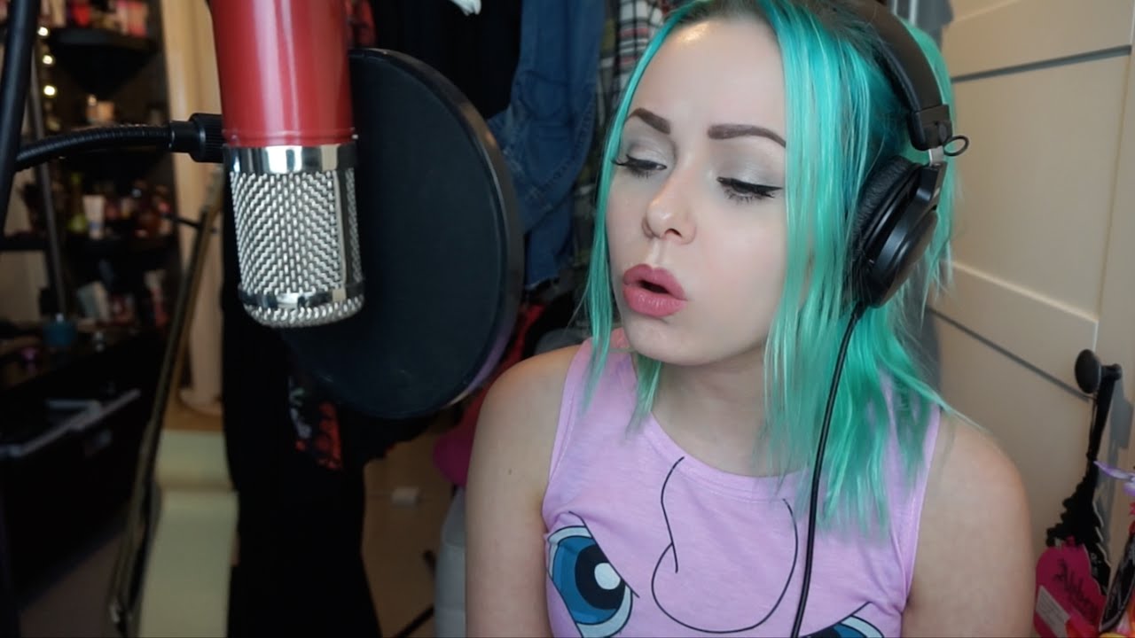 Colors - Halsey (Cover)