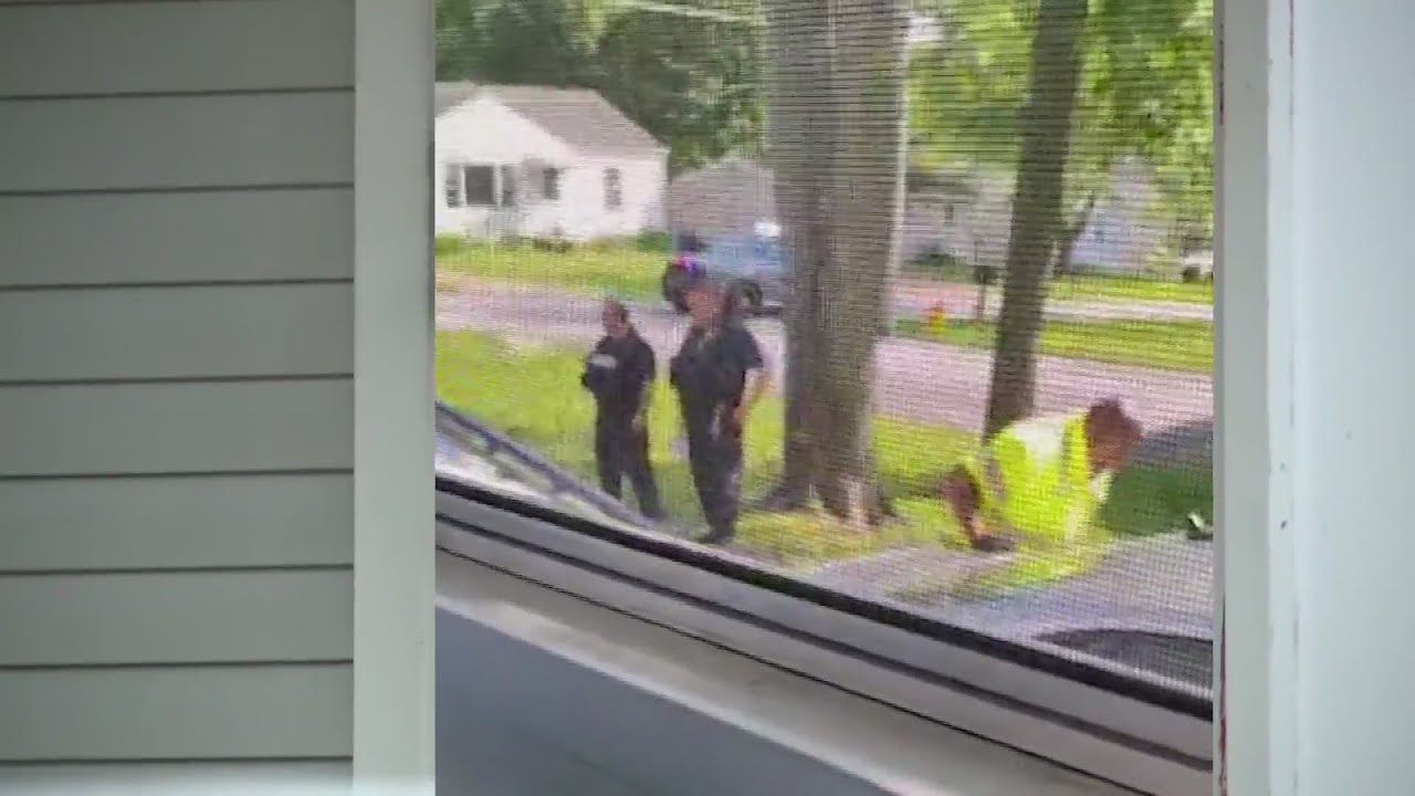 Metro city tows cars from driveways with expired tags