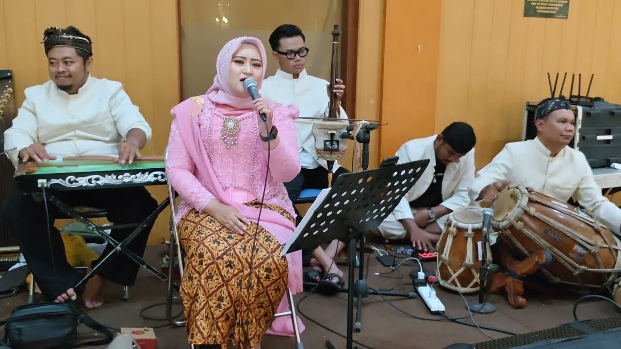 KEMBANG BALEBAT | MANG KOKO | MEDLEY LARAS MADENDA | BUNGUR JALAN KA CIANJUR  #MANGKOKO #kawihsunda 