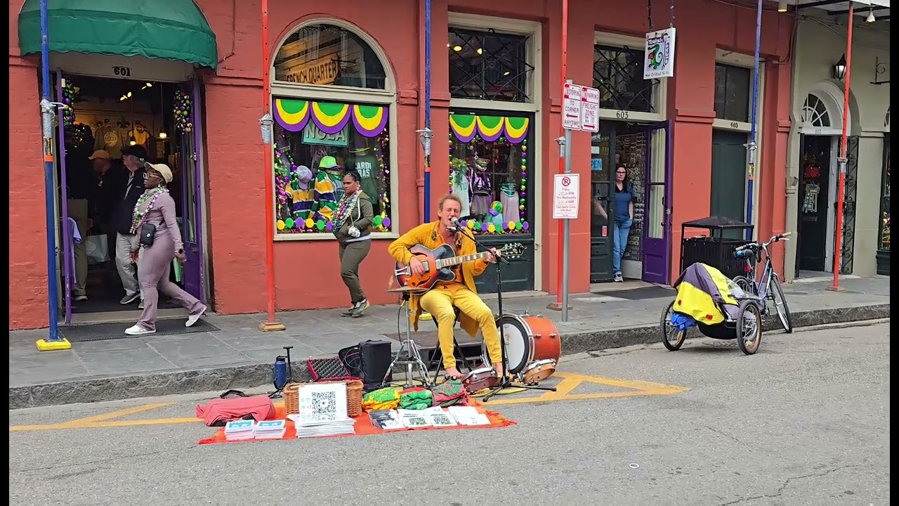New Orleans Busker Mardi Gras 2026