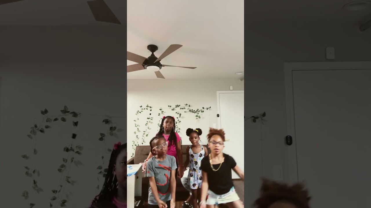 #Walkthatway# #dance #dancer #dancehall #duet #tiktok #trending #amyahandaj #tiktokchallenge