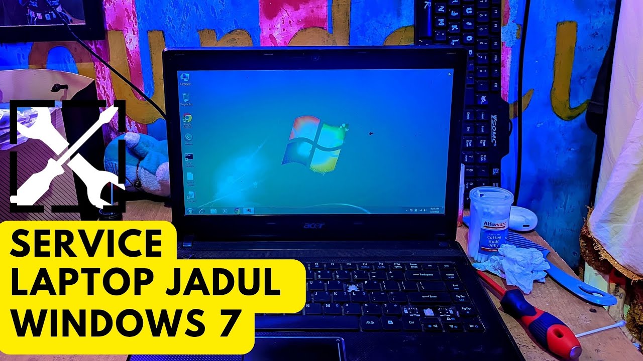 Service laptop jadul dari jaman Majapahit