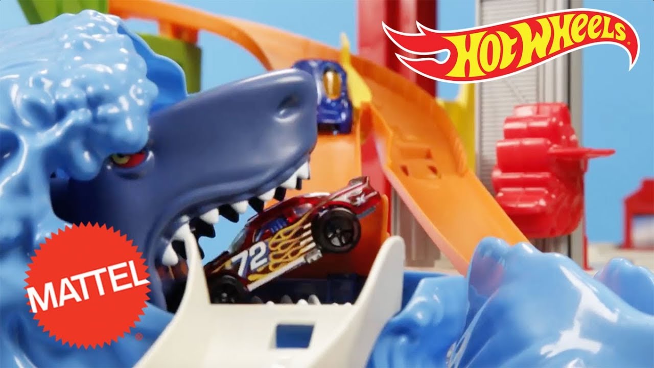 Ultimate Garage Funny Business | Hot Wheels | Mattel