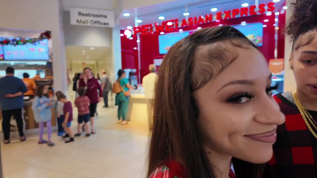 Сюрприз на её день рождения | Vlogmas, неделя 2