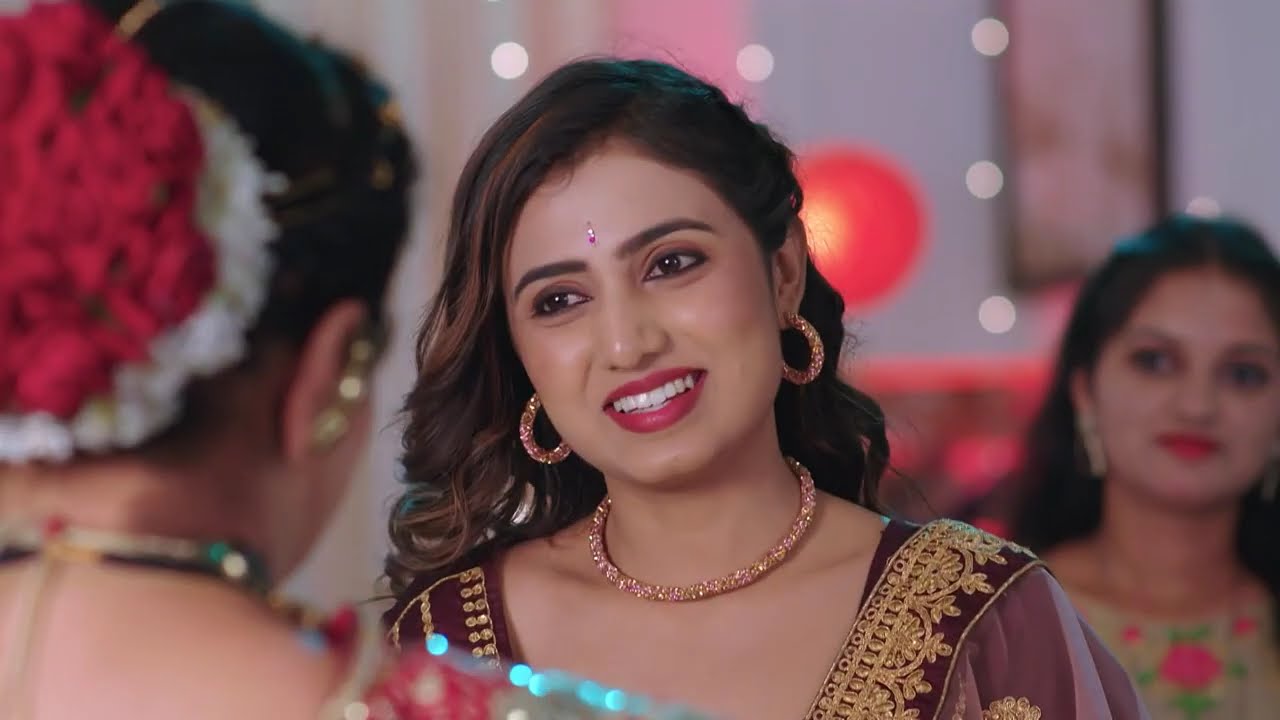 No.1 Kodalu - Ep 325 - Madhumitha, Jai Dhanush - Telugu Tv Serial - Zee5 Telugu Classics