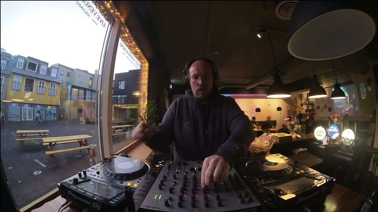 PLÚTÓ w/ Ewok @ DRIF (15 Nov 2025)