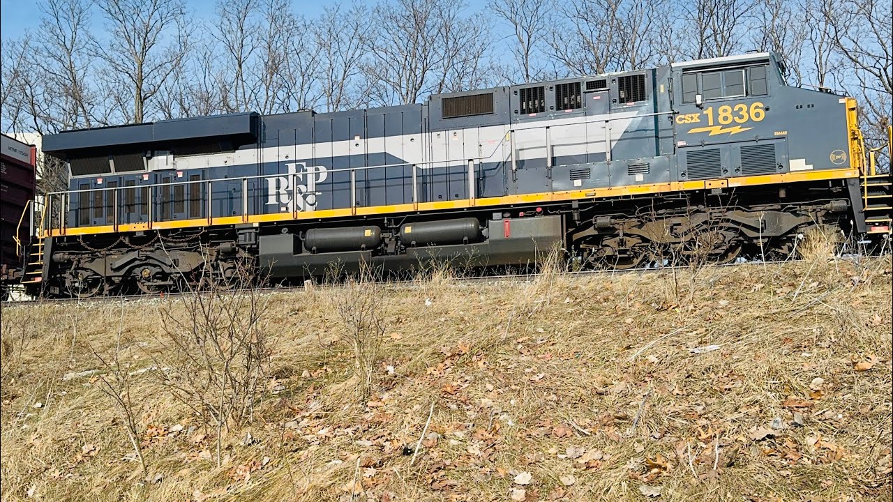 CSX 1836 RF&P Makes An Appearance on L303-27 | Horn Taps | 02/27/26 