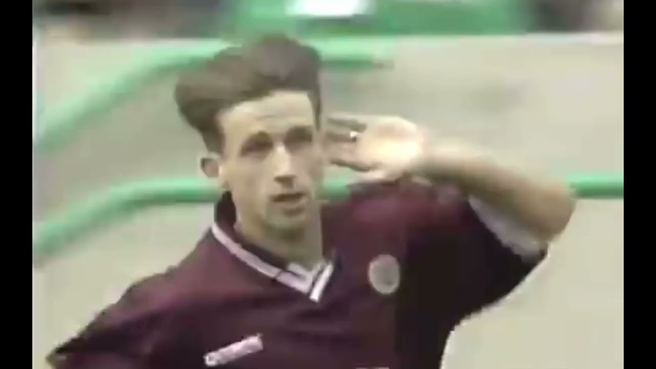 Neil McCann against Hibs. 30/08/1997.