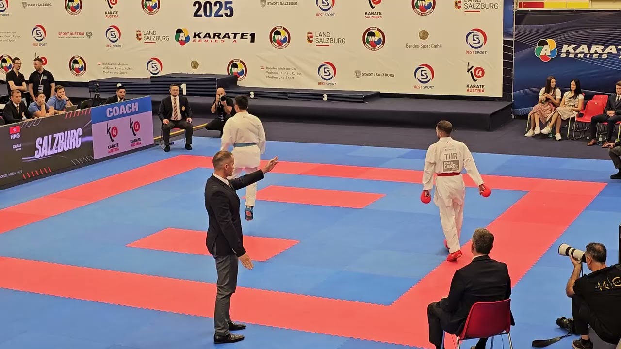 OZDEMIR BURAK (TURKIYE) vs CHAU KA HIM (HONG-KONG) 