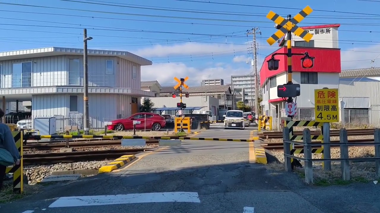 JR東海道本線東村踏切#撮り鉄 #踏切 #鉄道 