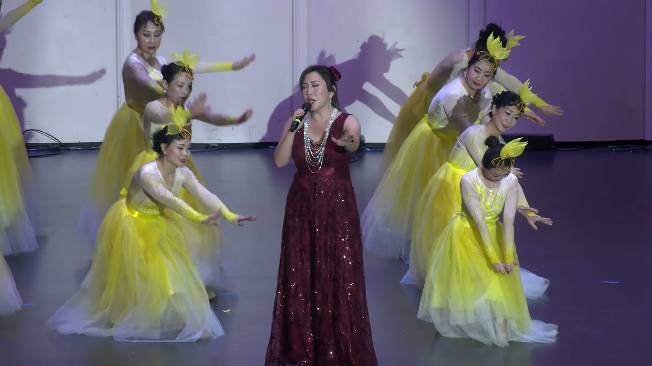 10. 女高音独唱：花又落