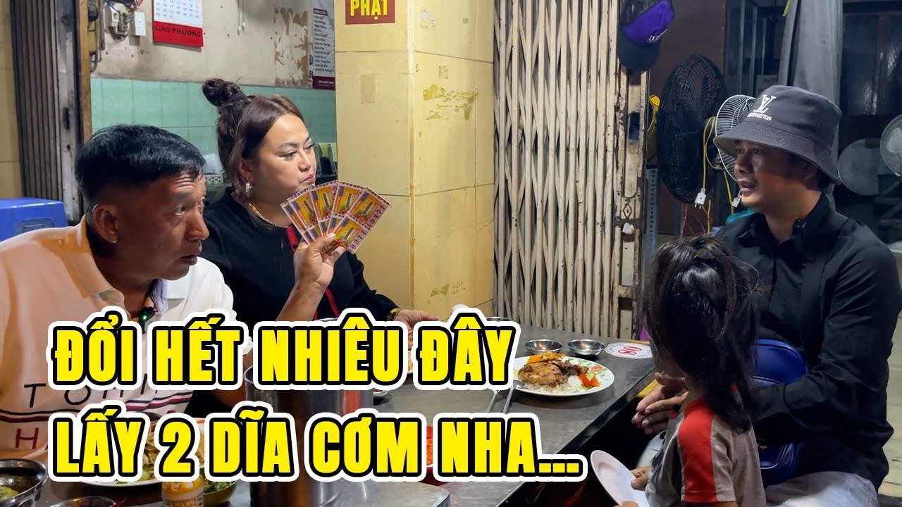 Quá khó khăn em trai đành ôm con rời bỏ quê hương đến 1 đất nước xa lạ để mưu sinh nuôi gia đình…