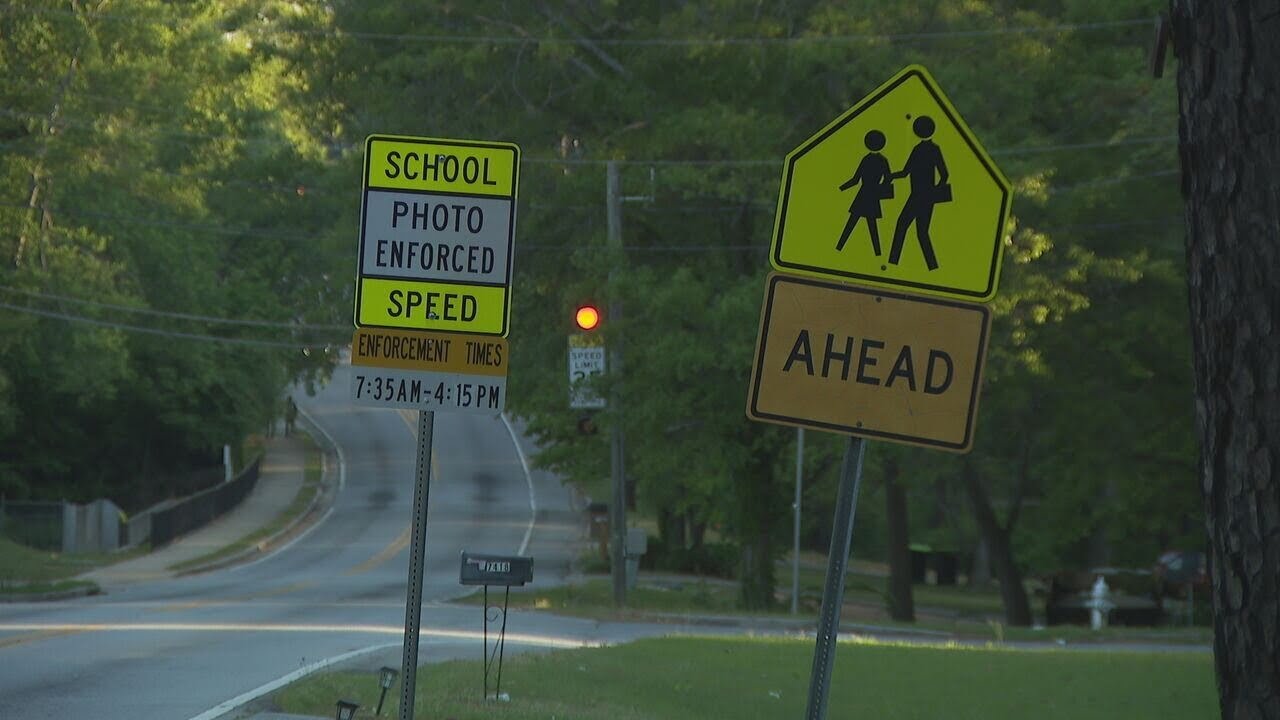 School zone cameras ticket drivers even when caution lights aren&rsquo;t flashing | WSB-TV