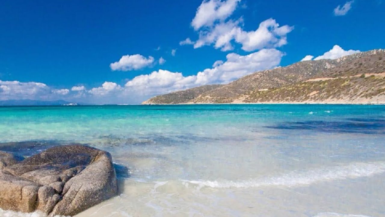 Sardegna, spiaggia di  Mari Pintau Geremeas 4k