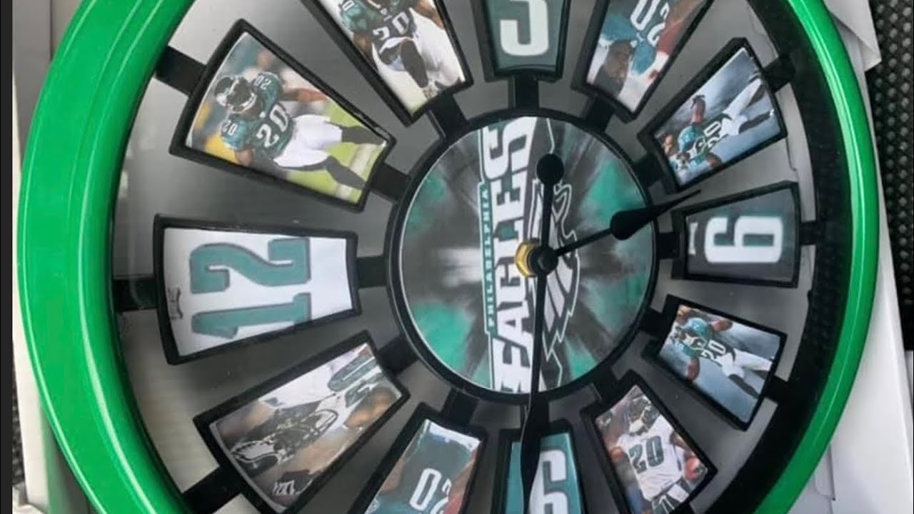 DIY $6 Family dollar clock into a Eagles Football clock