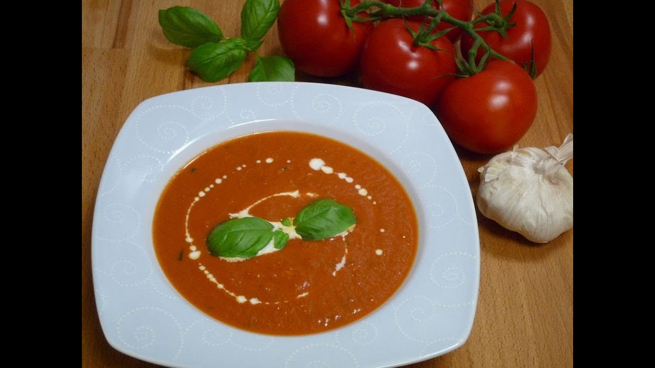 Mediterrane Tomaten-Cremesuppe
