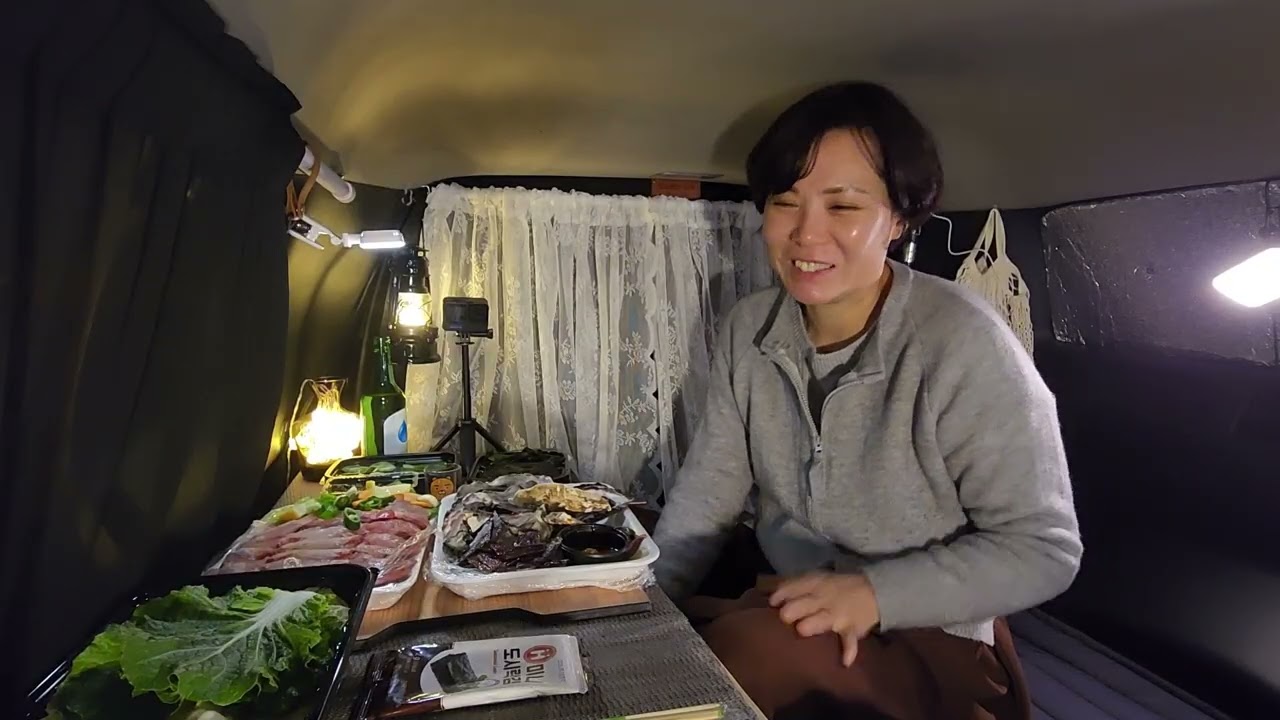 1.겨울바다보면서 소주 한잔 이 맛에 차박하지~ 오늘의 안주는?/왜목마을차박/노지차박/겨울차박/솔캠차박/싼타페MX5 순정/스탤스차박/SUV차박/중년여성차박