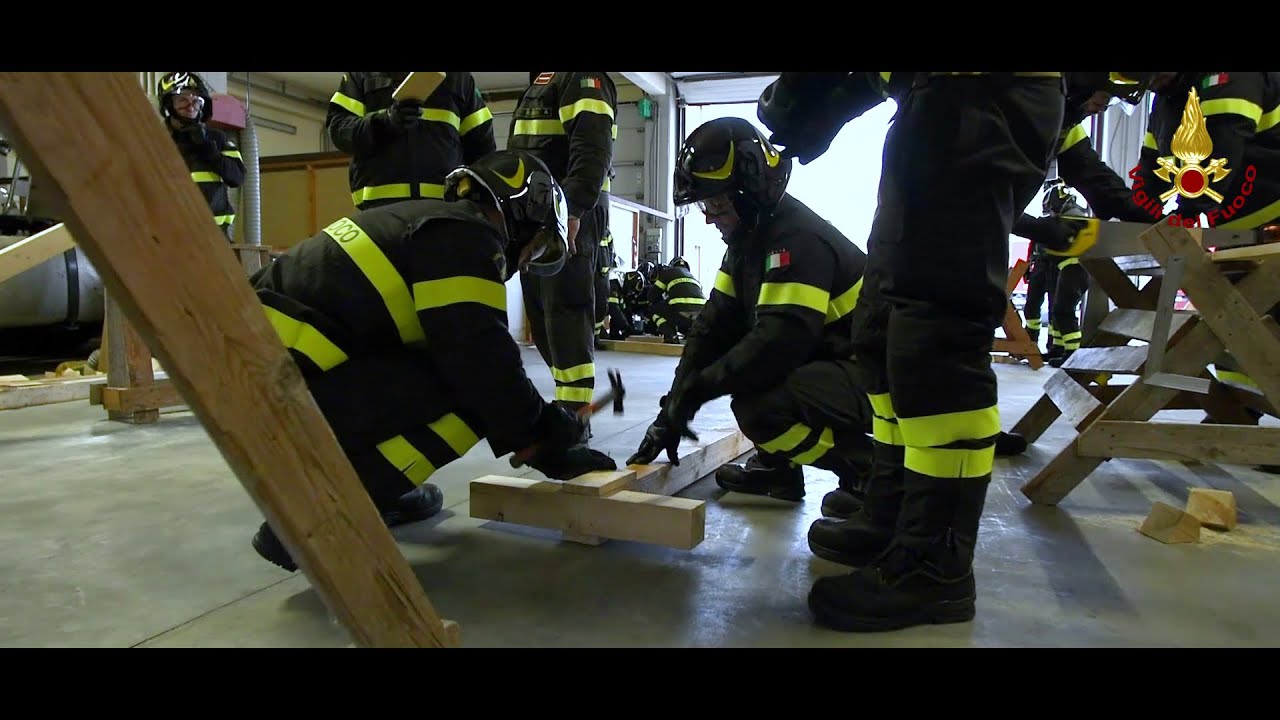 87° Corso Allievi Vigili del Fuoco Polo Didattico Comando Provinciale di Terni - Puntellamenti
