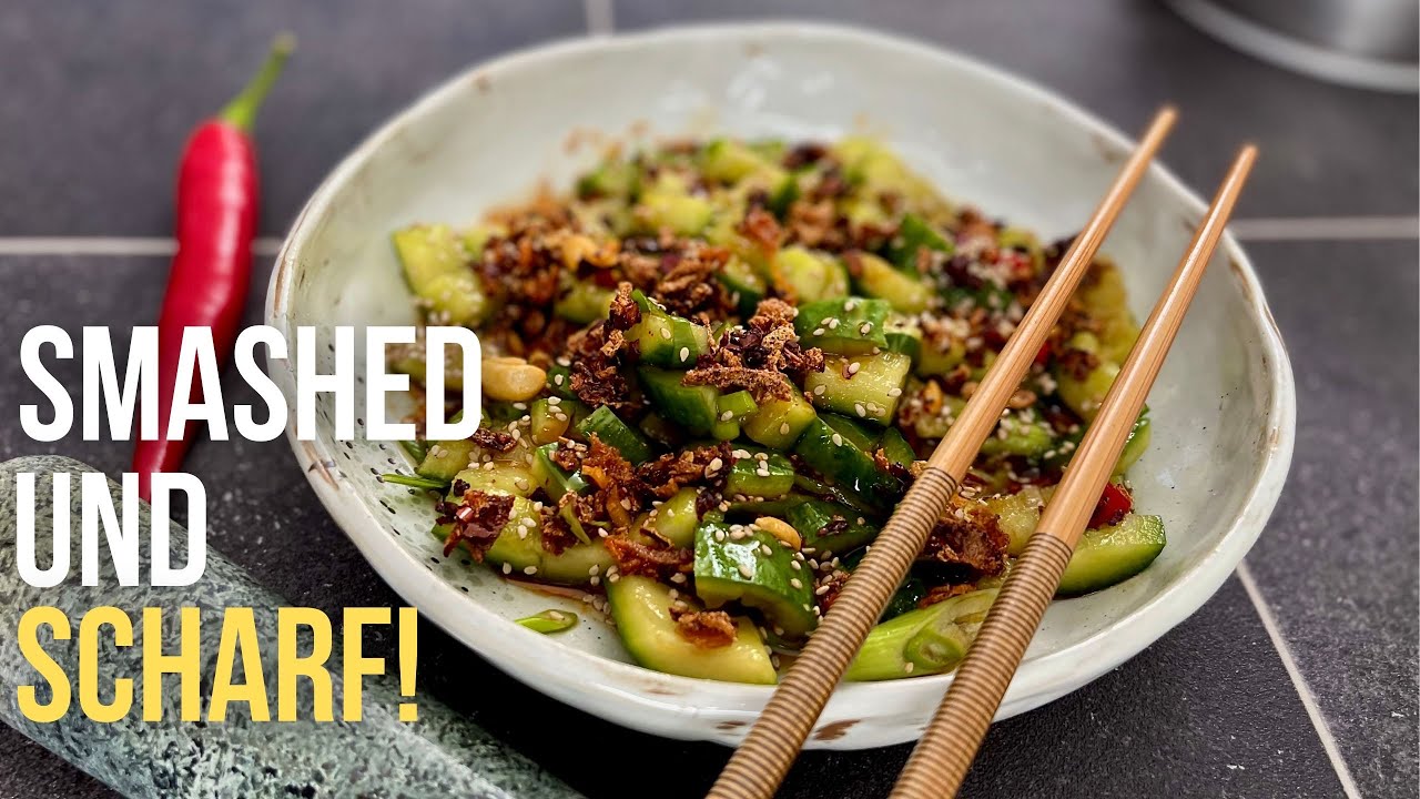 Chinesischer Gurkensalat mit würzigem Chili-Öl