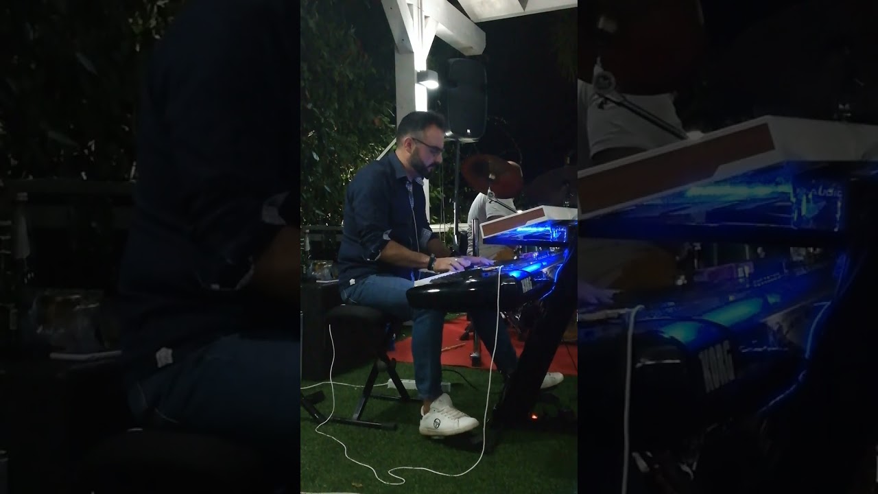 Estratto live - Always Remember us this way - LADY GAGA