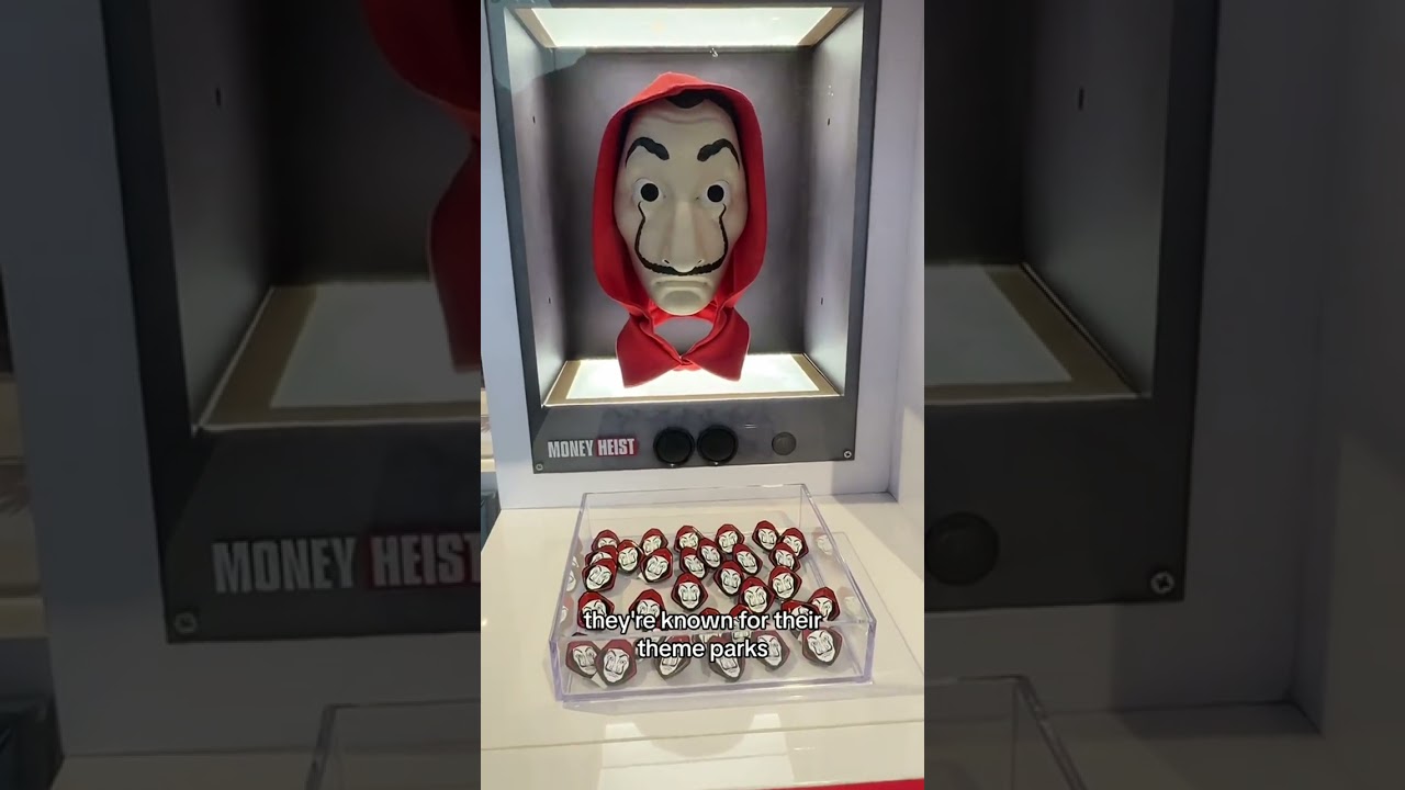 Here's a quick tour of the Netflix Store outside the Egyptian Theatre