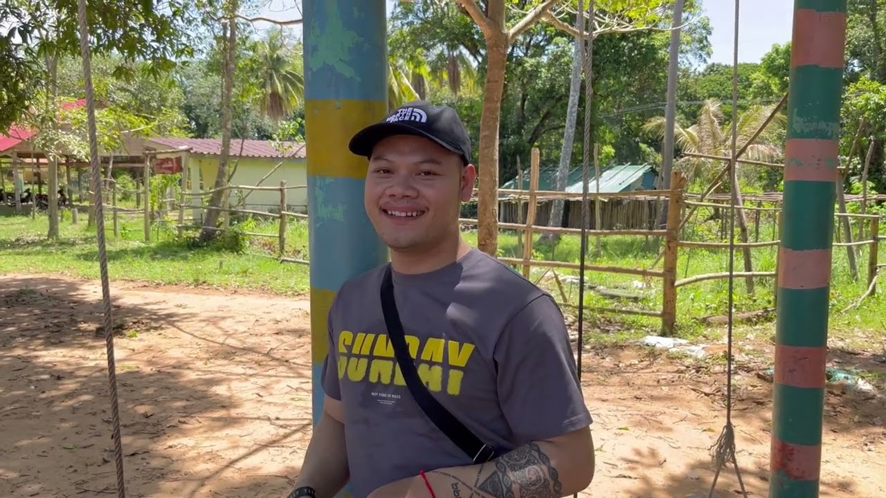ភូមិ កោះស្រឡៅ Koh Srolav , Koh Kong province