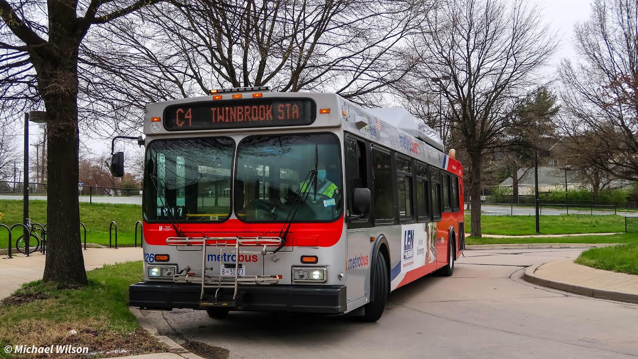 WMATA Metrobus 2005 New Flyer DE40LF #6024 On Rt C4