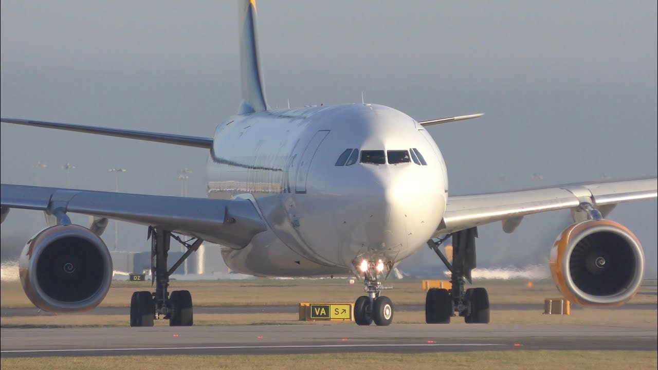 15 Close Up Takeoffs: A380, 777, A350, A330, 787, 757, A320Neo, A321, 737 Manchester Airport
