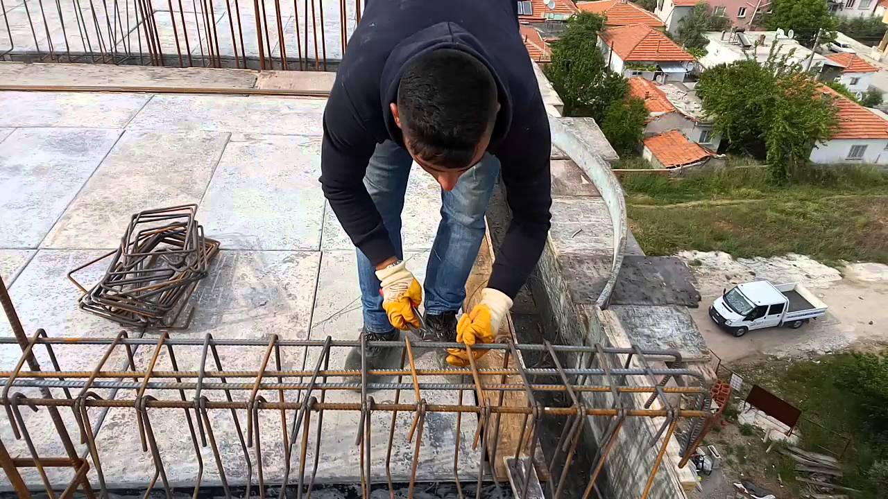 İnşatta kolon kiriş demiri bağlaması..soma