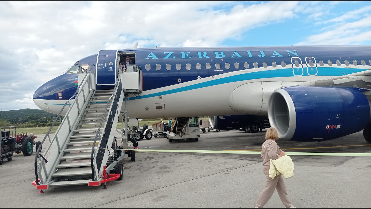 Перелет из Баку (GYD) 🇦🇿 в Тиват (TIV) 🇲🇪 на Airbus A320 | рейс J2 33, Azerbaijan Airlines