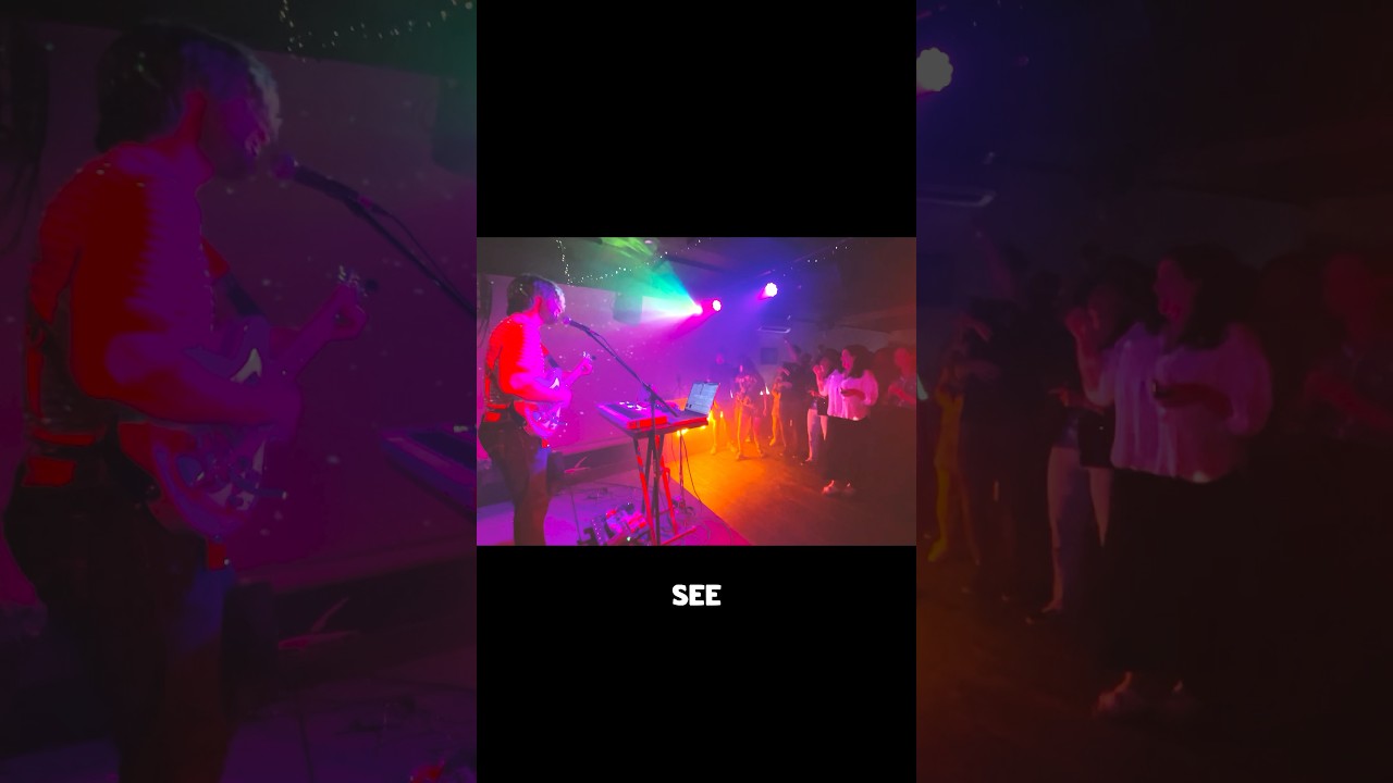 &ldquo;Yeah get it in ya&rdquo; #singalong #livemusic #guitar #launchparty #sydneymusic #innerwestsydney