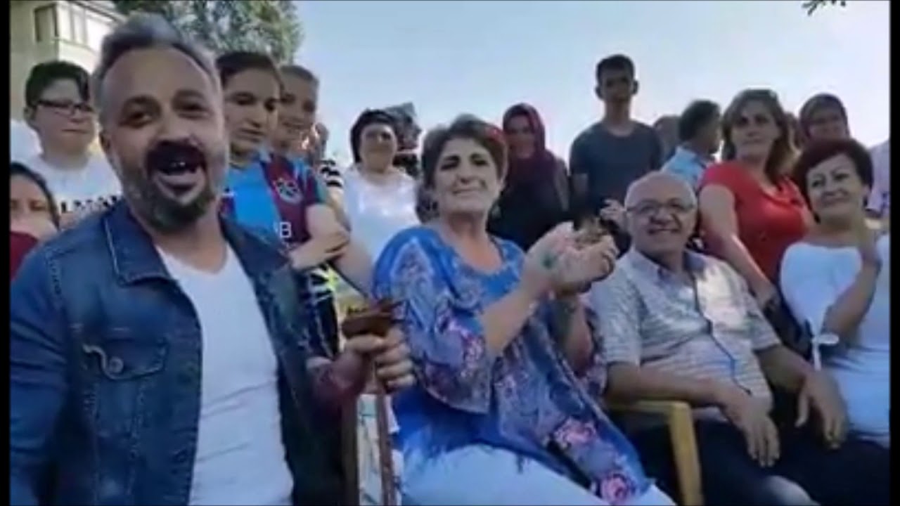 Romeika trağoδiyas  (Rumca Şarkılar)