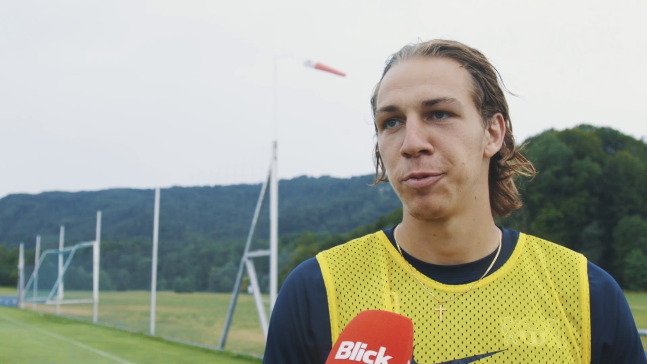 Aylin Yaren fordert die Super-League-Stars heraus: Da macht sogar FCZ-Coach Forte mit