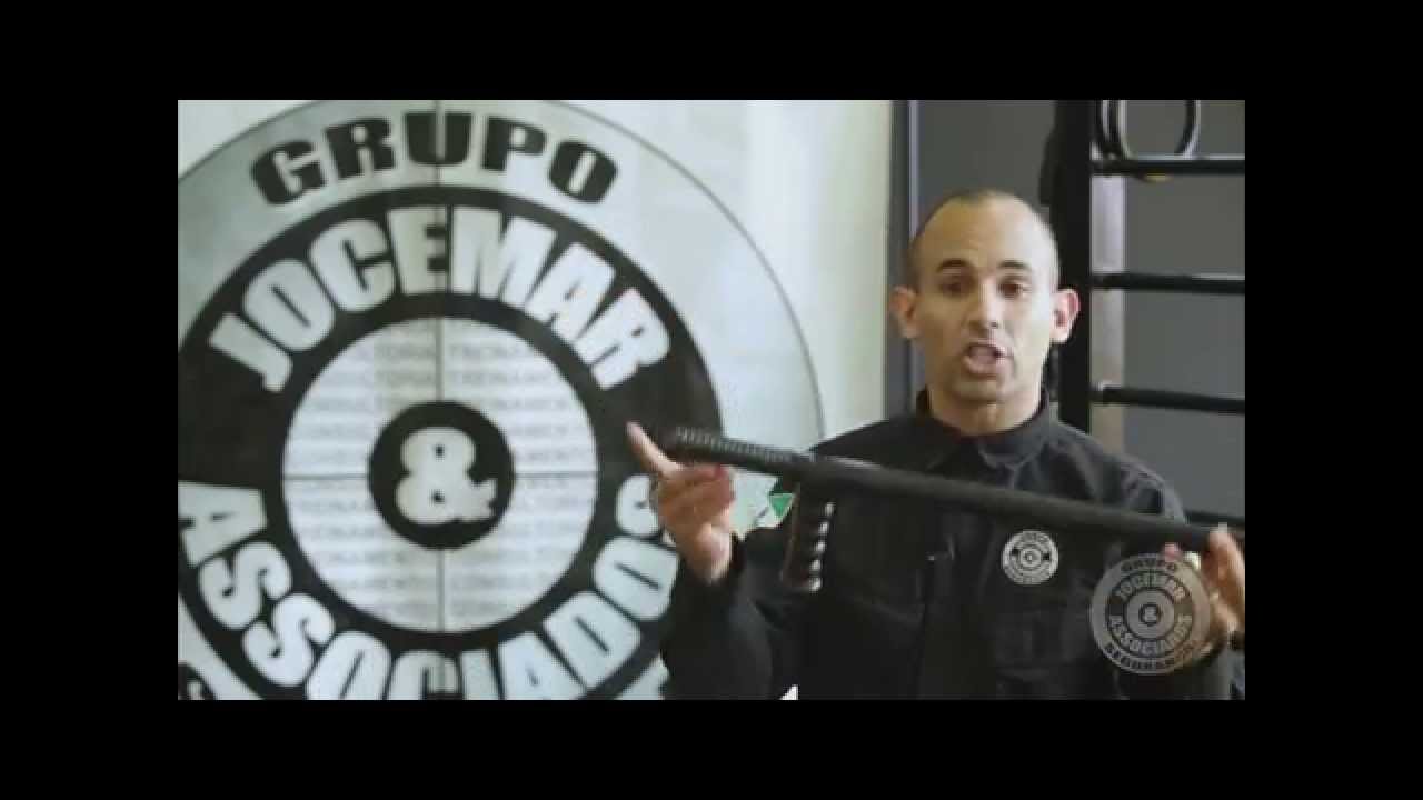 05-7 Uso Tonfa bastao PR 24