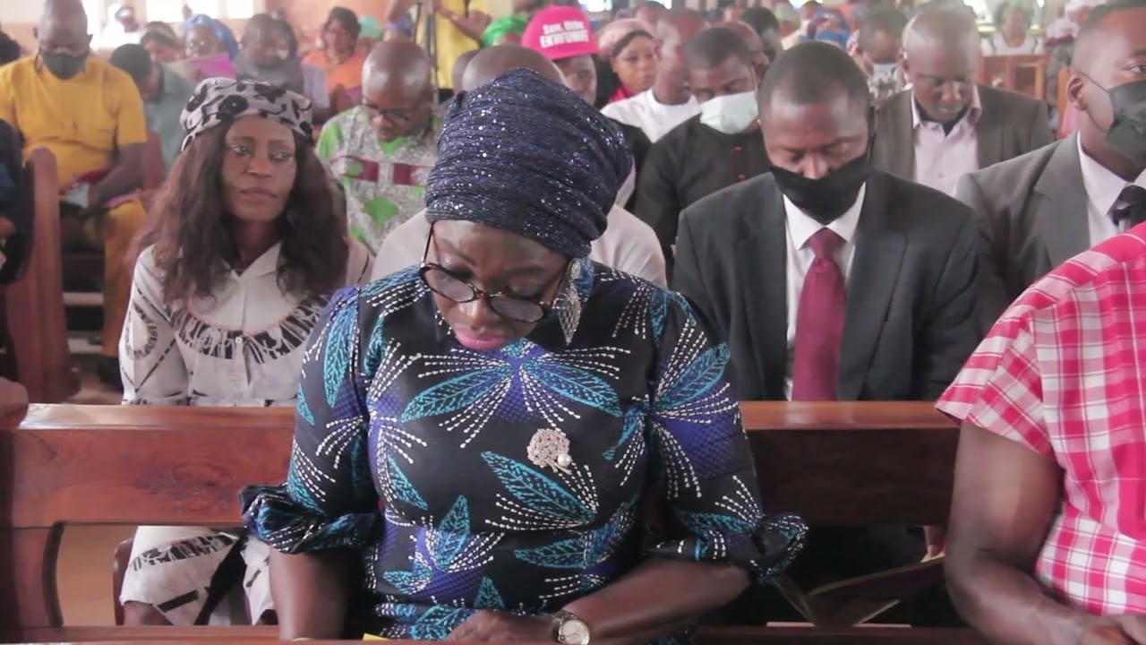 GOV. OBIANO, SPEAKER OKAFOR, PROF. SOLUDO, OTHERS CONDOLES WITH JUHEL BOSS AS HE BURIES MUM