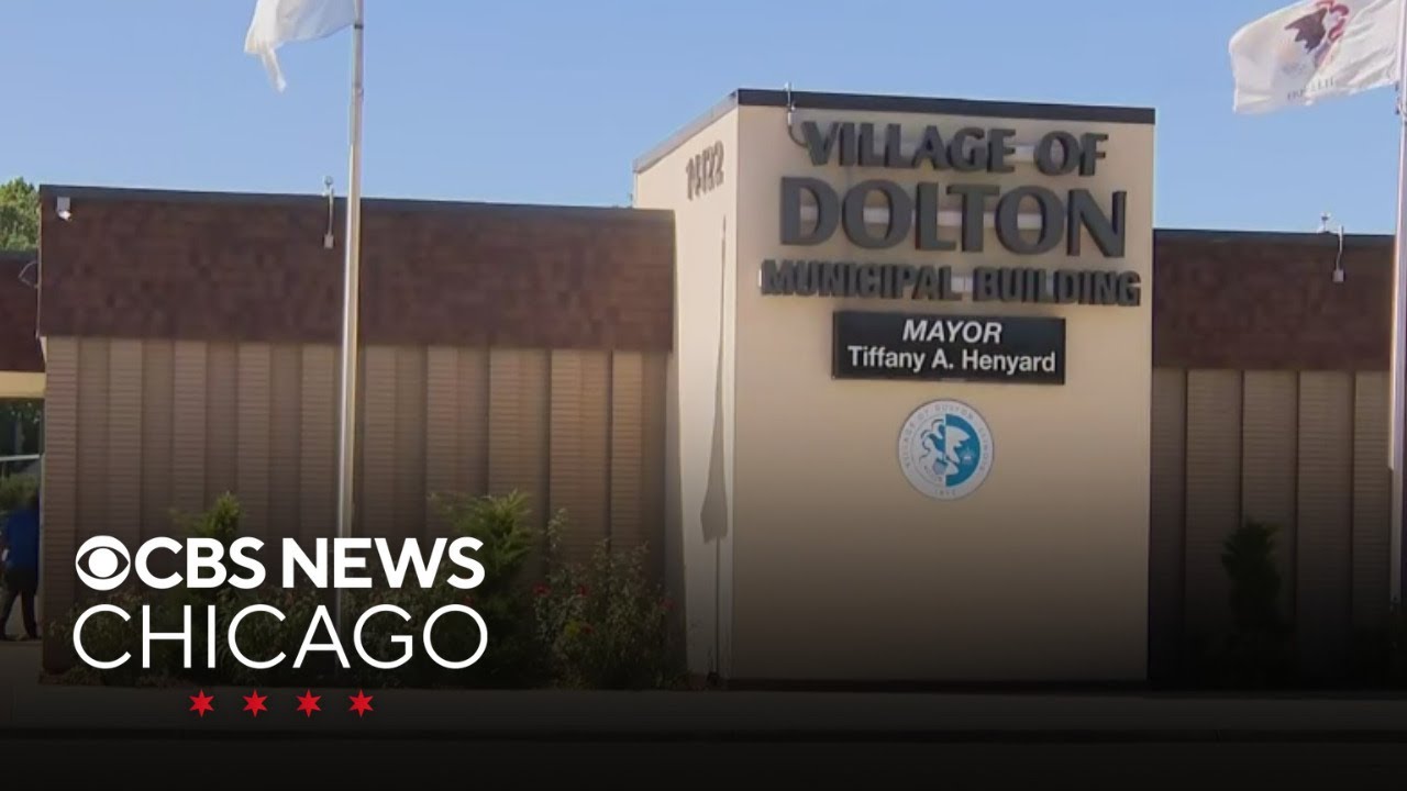 Who is running Dolton, Illinois in wake of judge's ruling against mayor?