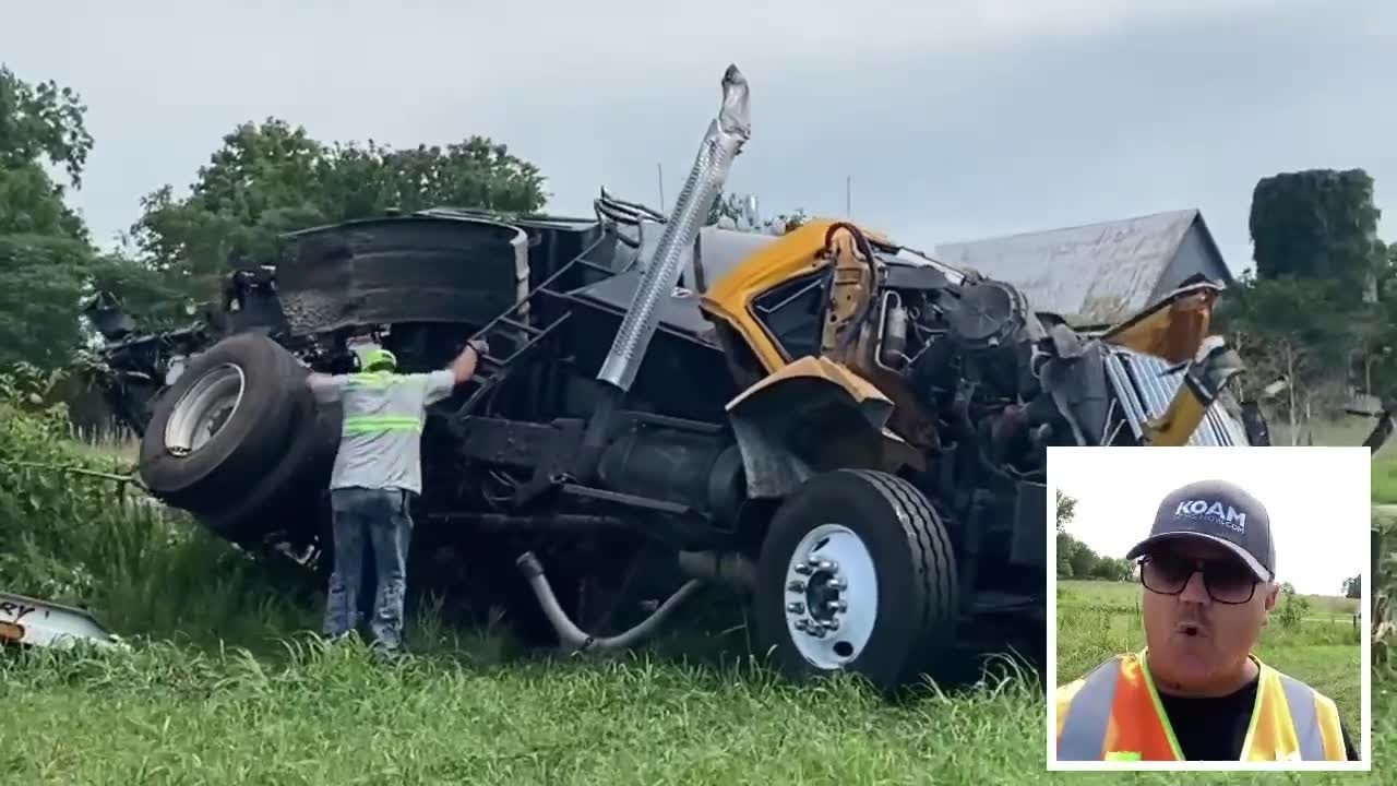 MoDOT oil tanker truck rollover crash, driver does not survive