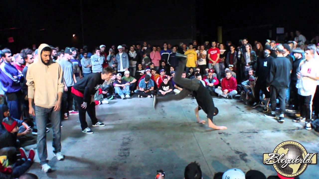 Bandits vs De Klan // .BBoy World // BREAKING 3on3 SEMI-FINAL | FLOOR WARS ITALY 2015