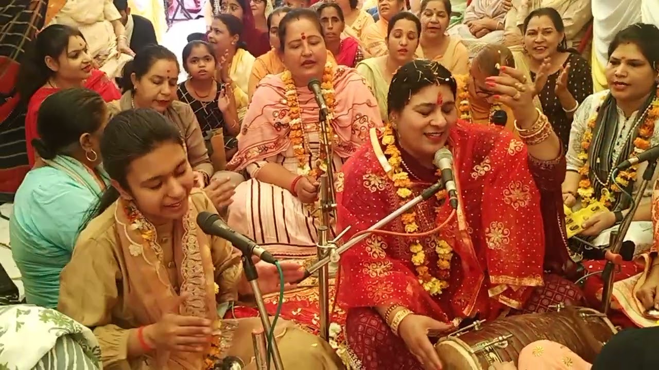 Navratri Special Bhajan Maiya Ji Tere Nain Bade Sohne Bhajan || Charanjit Bhajan Mandali Ferozepur||