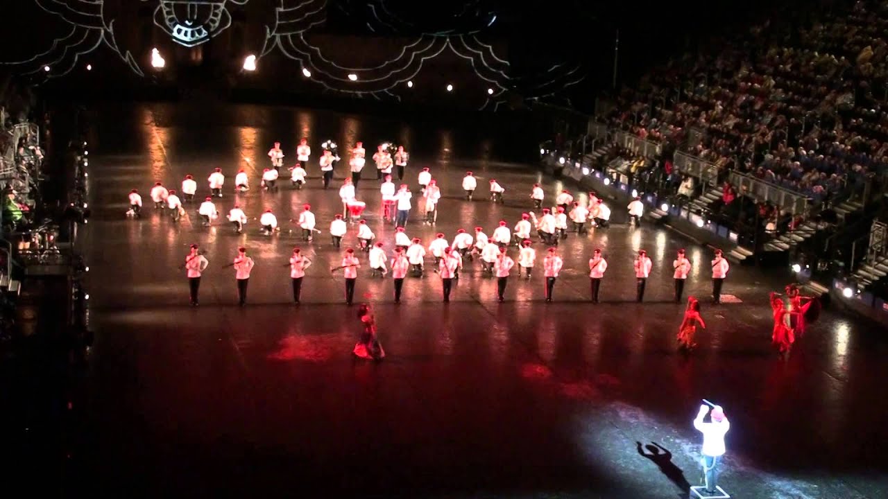 Singapore Armed Forces Central Band @ Royal Edinburgh Military Tattoo 2014