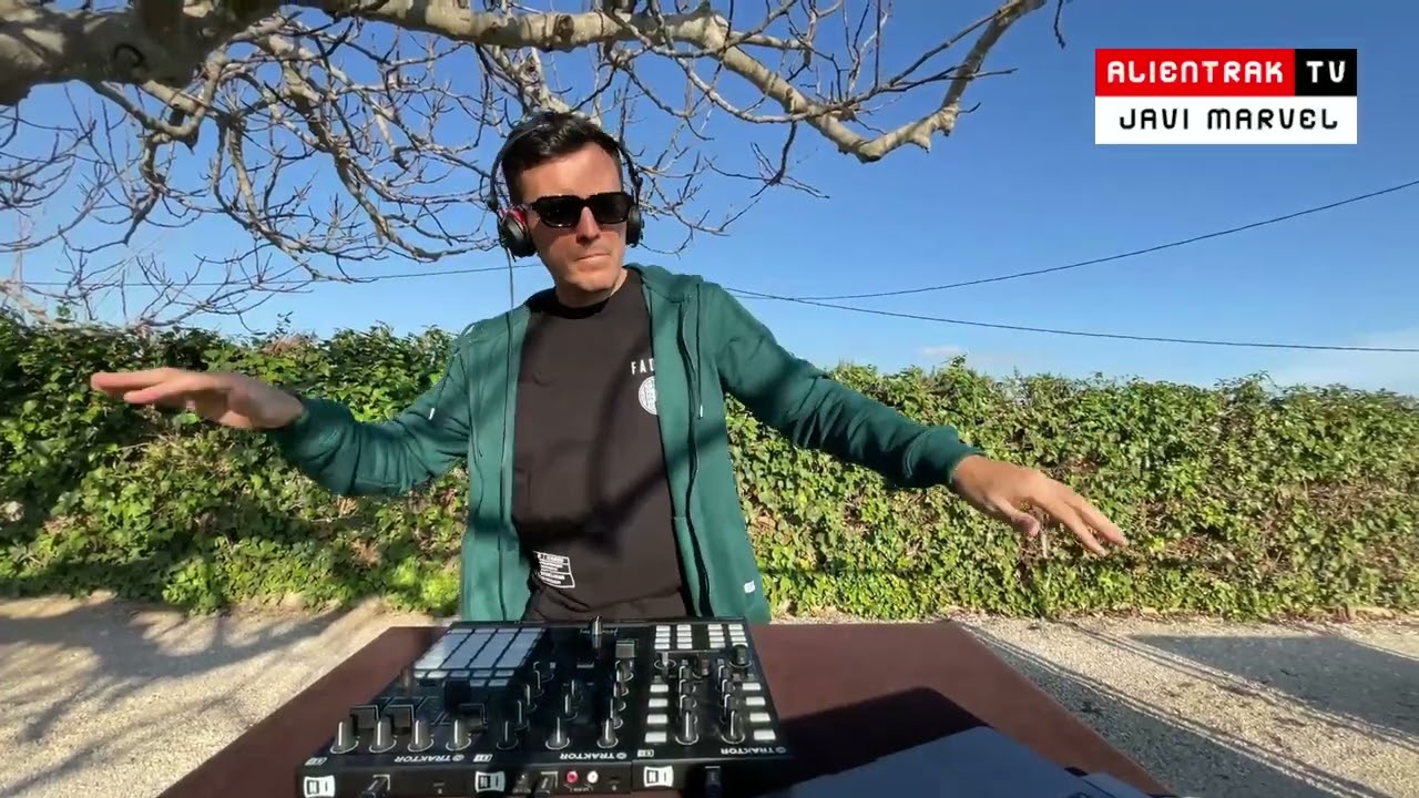 NEW YEAR MIX 2023 by Javi Marvel