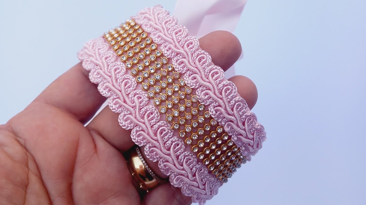 Porta coque com passanamaria e strass