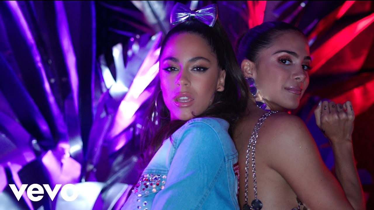 TINI, Greeicy - 22
