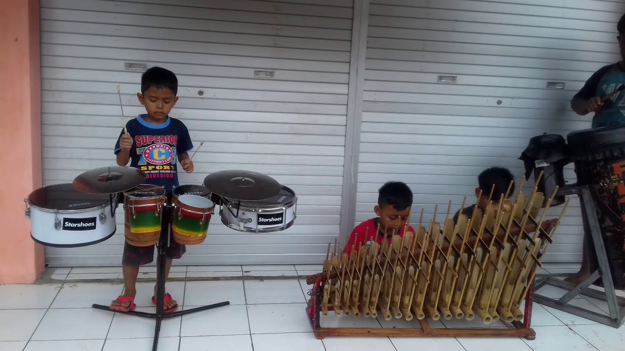 Kentongan anak sd,asli keren banget!!!